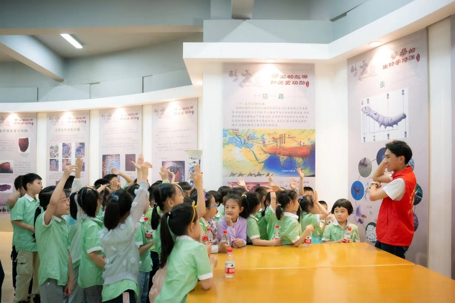 1623036121449942.png 图片2.png