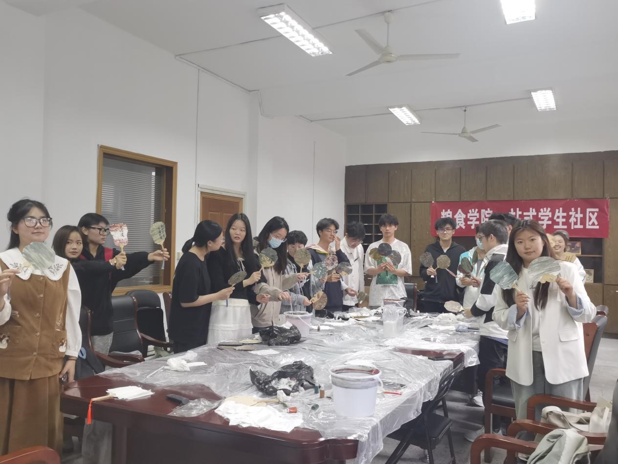 1713188358909154.jpg 1713188358909154.jpg