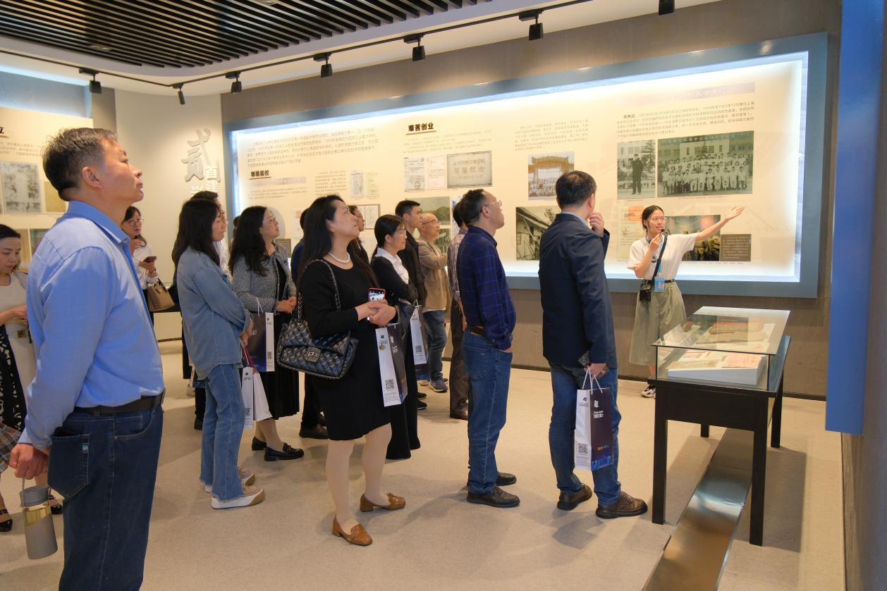 1715562949807461.png 图片4.png