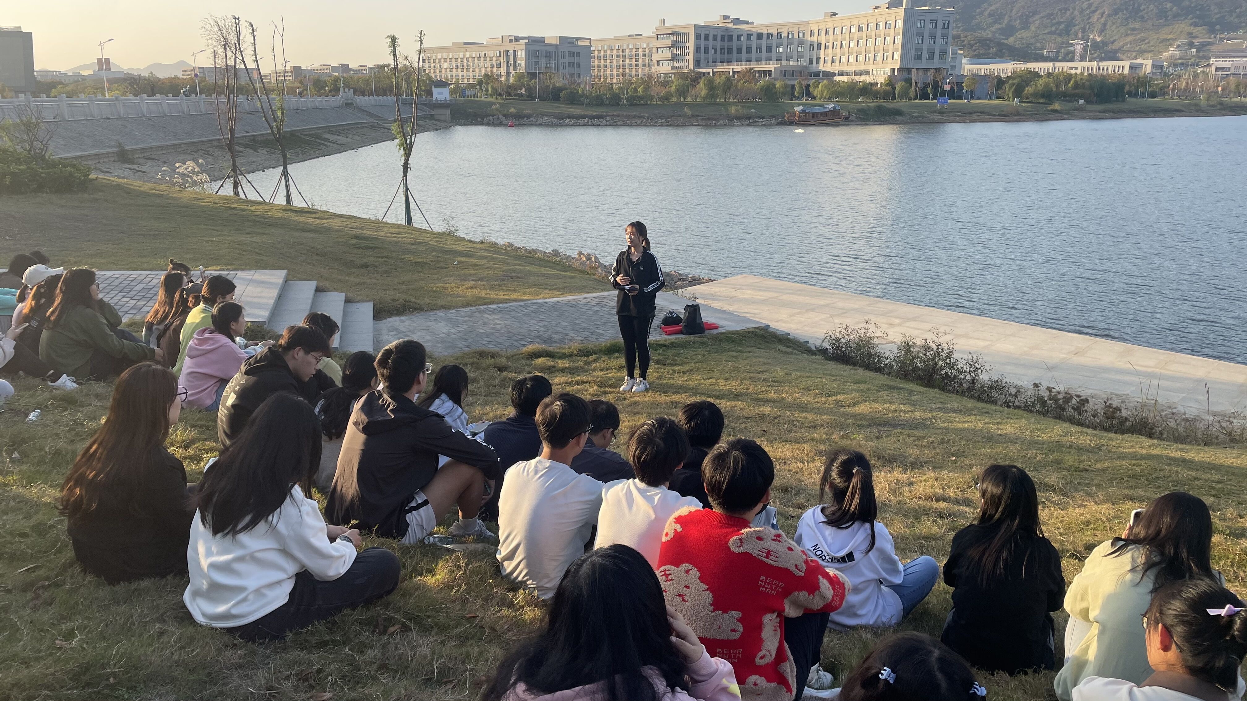 1666936249521517.jpg 1666936249521517.jpg