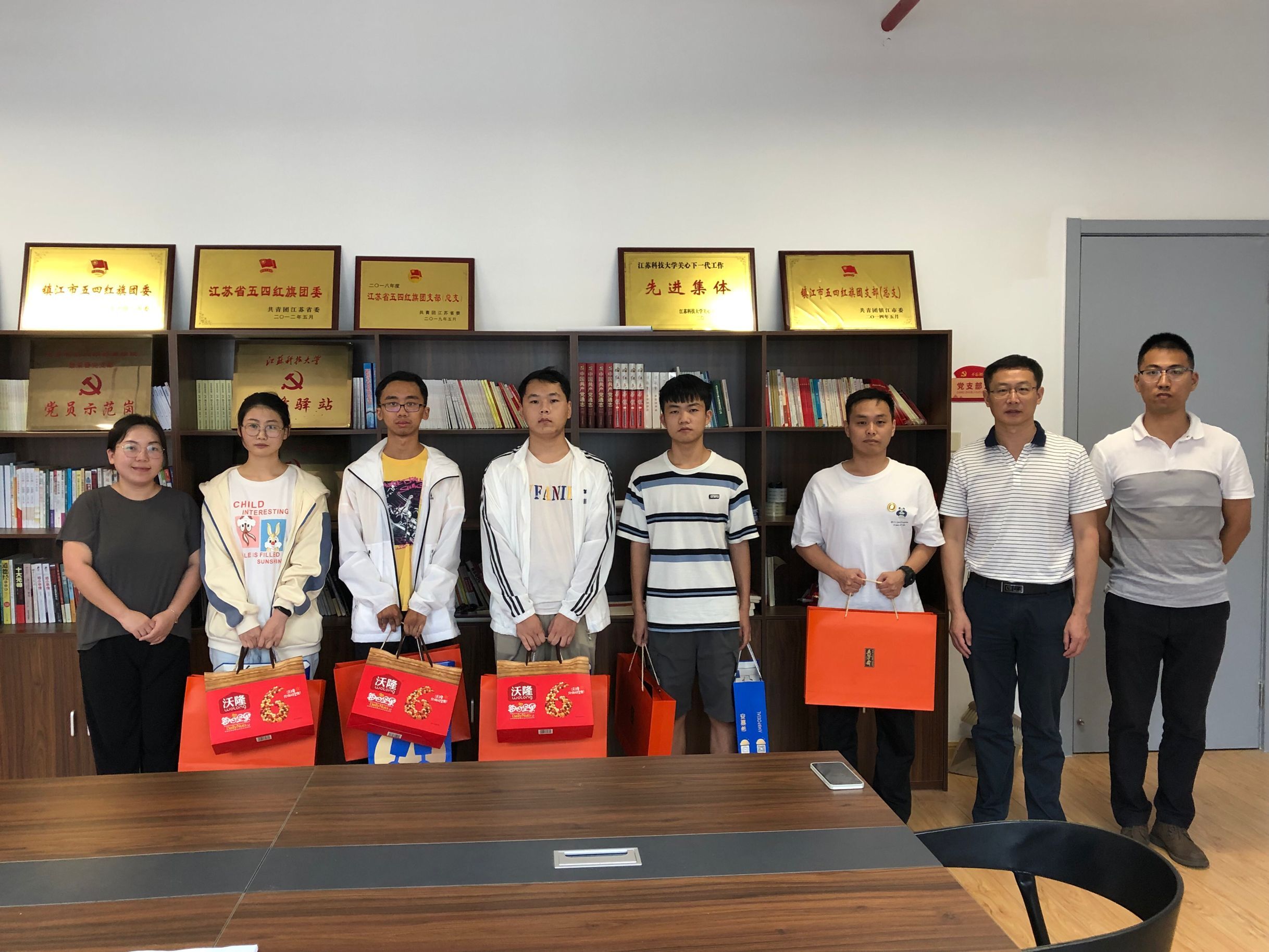 1632231271133945.jpg 1632231271133945.jpg