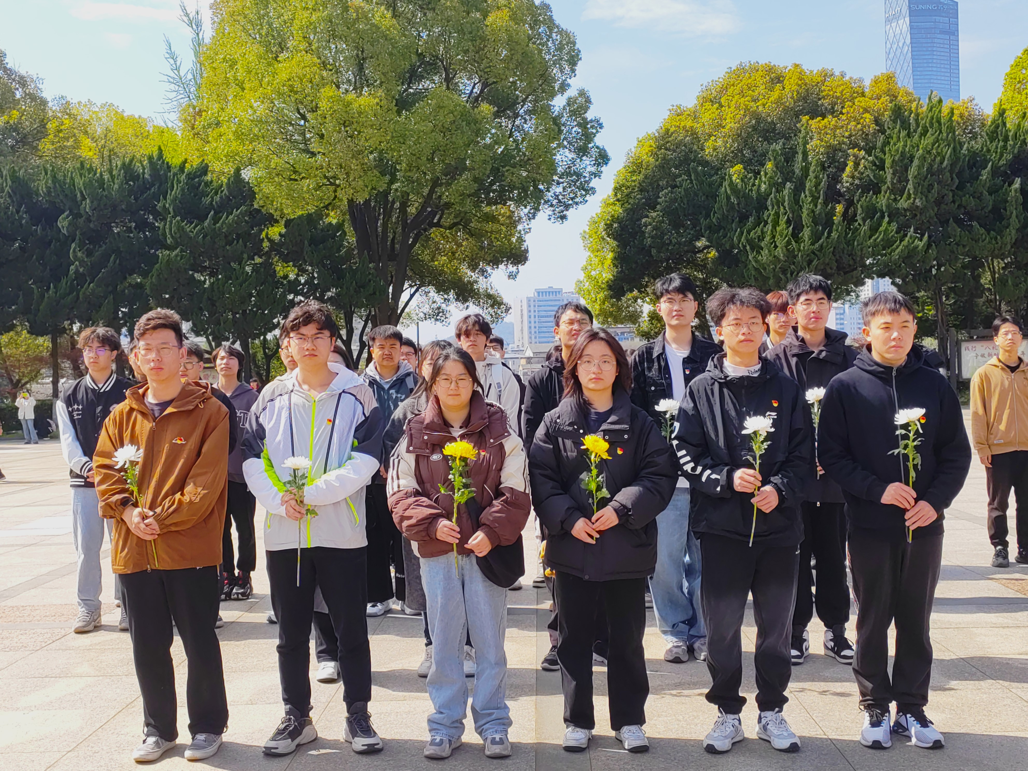 1712243156829515.jpg 1712243156829515.jpg