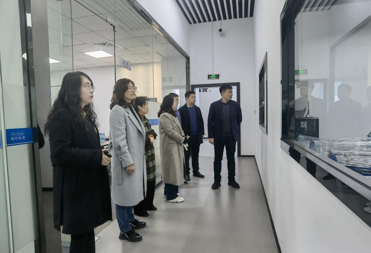 1680445884145533.jpg 1680445884145533.jpg